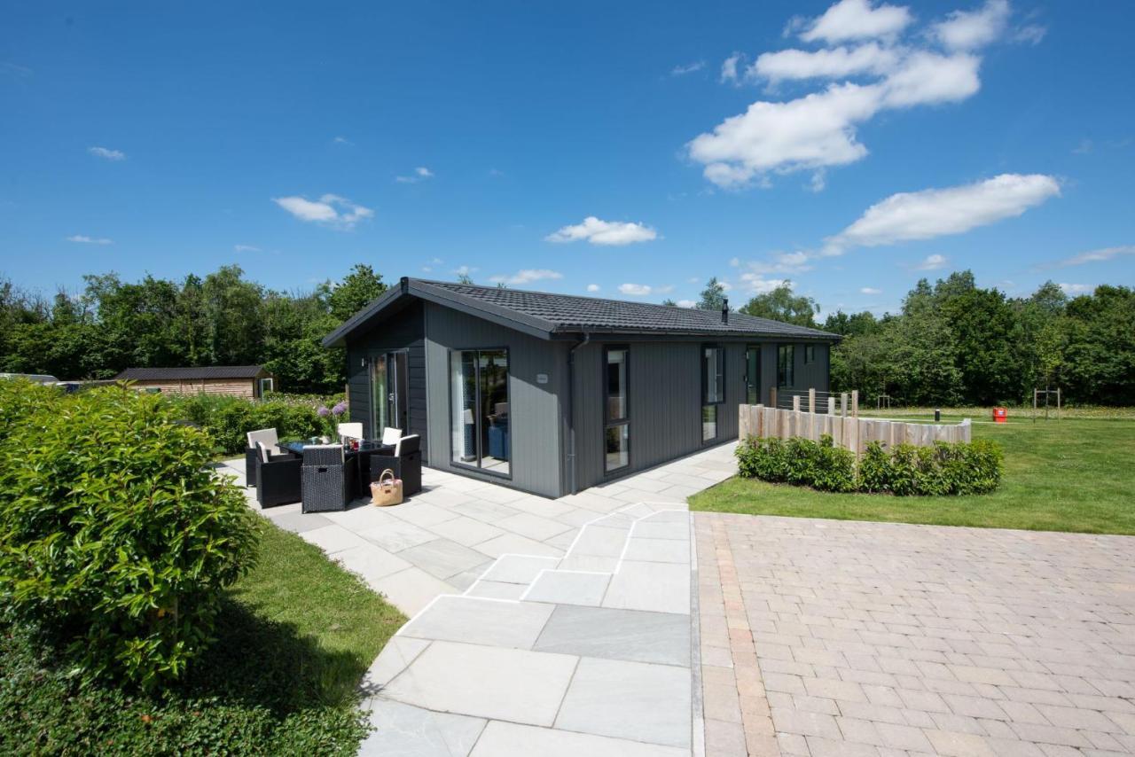 Buttercup Lodge, 33 Roadford Lake Lodges Lifton Buitenkant foto